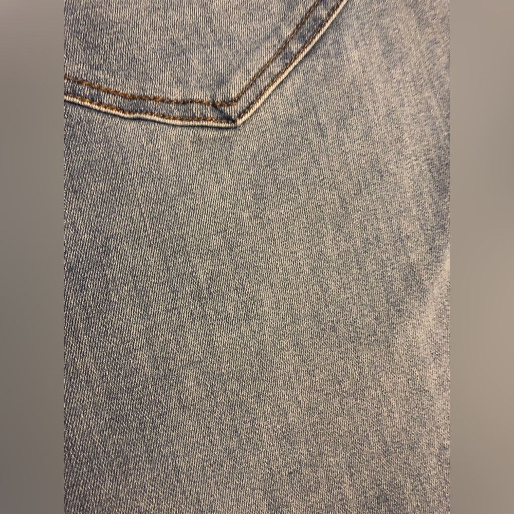 High Rise Boot Cut Jeans - Picture 4 of 7